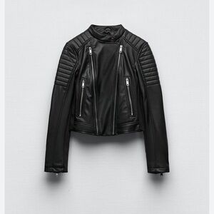 Zara
Faux Leather Zippered Jacket